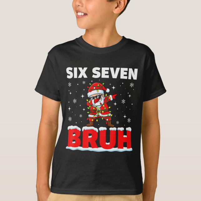 Camiseta 67 Six Seven Bruh Santa Christmas 6 7 Meme Men Wom (Frente)