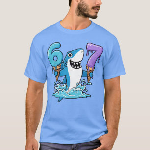 Camiseta 67 Tubarão Seis Sete Gotejamento de Sorvete