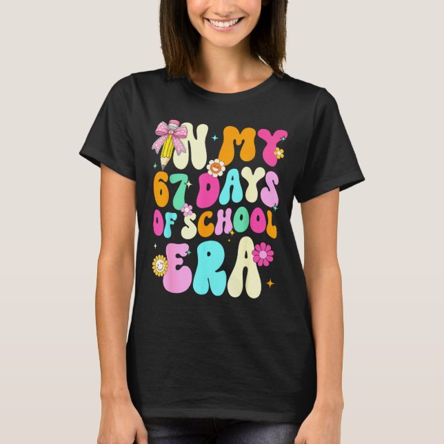 Camiseta 67th Day Of School 67 Days Pencil Coquette Bow Mem (Frente)