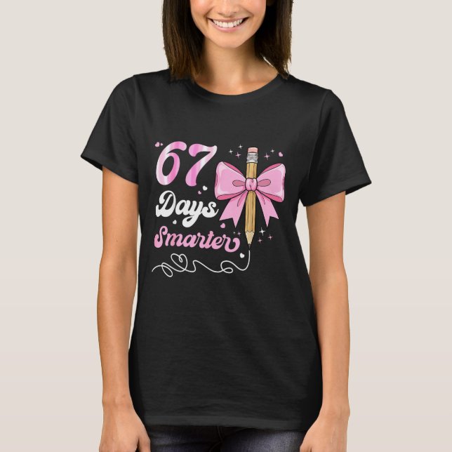 Camiseta 67th Day Of School 67 Days Smarter Coquette Bow Te (Frente)