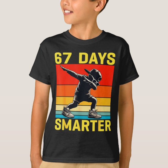 Camiseta 67th Day Of School 67 Days Smarter Dabbing Six Sev (Frente)