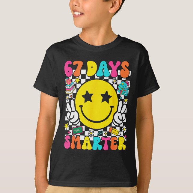Camiseta 67th Day Of School 67 Days Smarter Teacher Student (Frente)