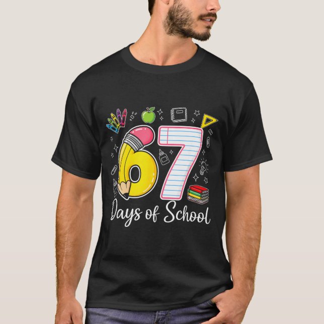 Camiseta 67th Day Of School 67 Six Seven Math Teacher Kids  (Frente)
