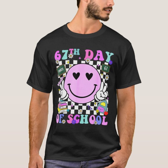 Camiseta 67th Day Of School Funny 6 7 Teachers Students Mem (Frente)
