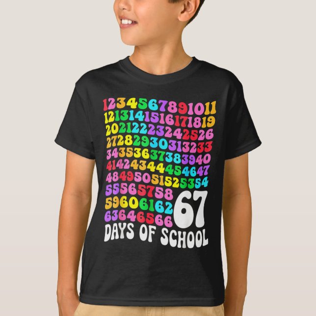 Camiseta 67th Day Of School Teacher 67 Days Math Numbers  (Frente)