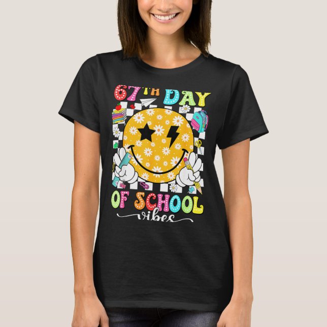 Camiseta 67th Day Of School Vibes 67 Days Smarter Teacher B (Frente)
