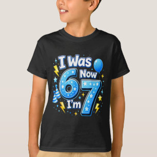 Camiseta 6 7 menino que faz aniversário 7 anos de idade era