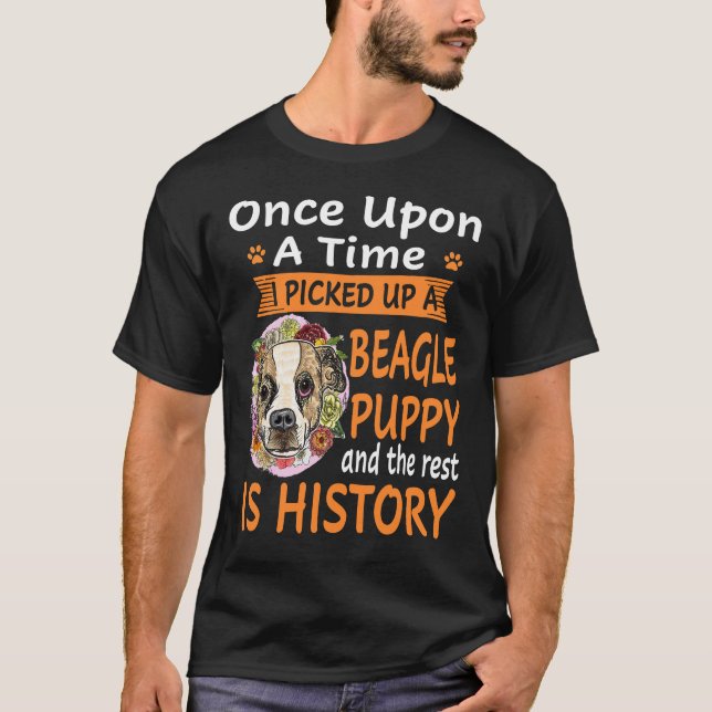 Camiseta 6 Era Uma Vez  Cachorrinho Beagle (Frente)