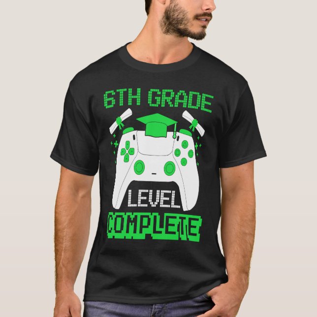 Camiseta 6th Grade Level Complete Gamer 6th Grade Graduatio (Frente)