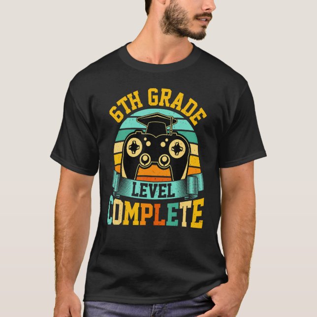 Camiseta 6th Grade Level Complete  Video Gaming Gamer Gradu (Frente)