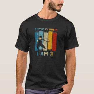 Camiseta 70 Birthday Boy Ninja Com Mais De 70 Anos Engraçad