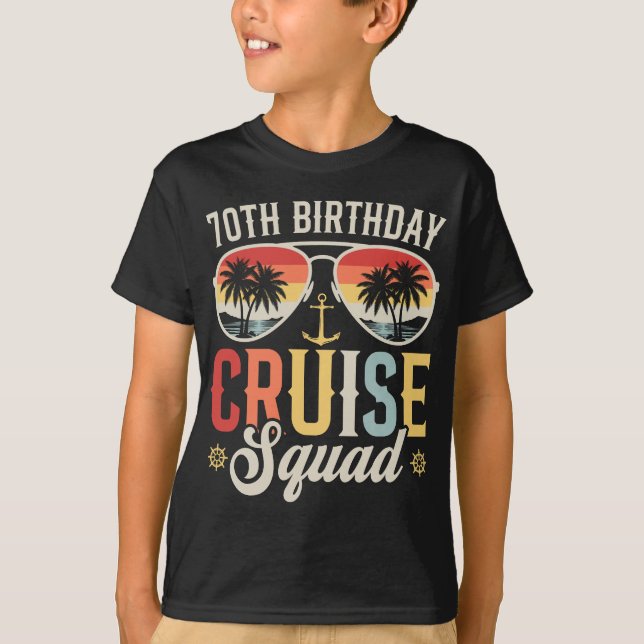 Camiseta 70 Birthday Cruise Squad Family Match Boy (Frente)