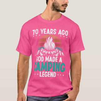 Camiseta 70 Year Old Camping Legend Scout 70Birthday Camper