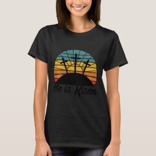 Camiseta 70s Retro Ele Ressuscitou Jesus Cruz Cristã Religi