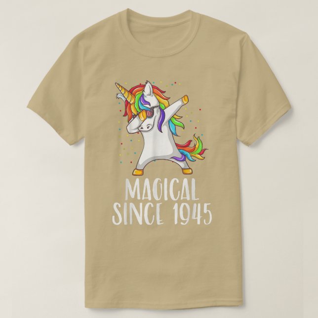 Camiseta 76 anos, unicórnio dab, mágico desde 1945 (Frente do Design)