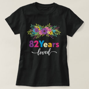 Camiseta 82 anos amados - Gráfico animado do aniversário