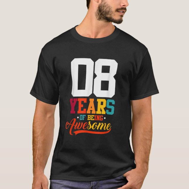 Camiseta 8 Anos De Ser Fantástico Oferece Oito Anos 8º Bir (Frente)