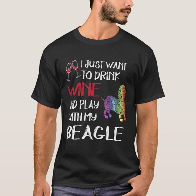 Camiseta 8 Beber Vinho E Brincar Com Meu Beagle (Frente)