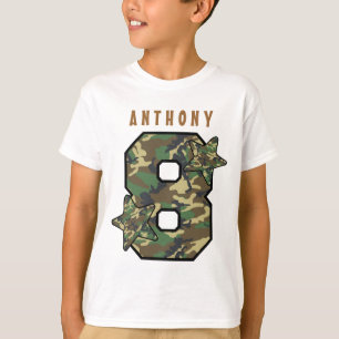 Camiseta 8o Menino Camo do aniversário e nome feito sob
