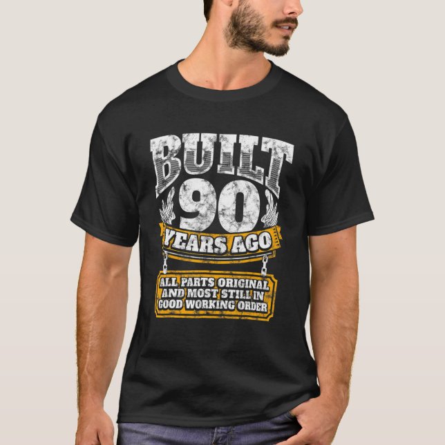 Camiseta 90 Birthday B Day Dando 90 Anos De Piada (Frente)