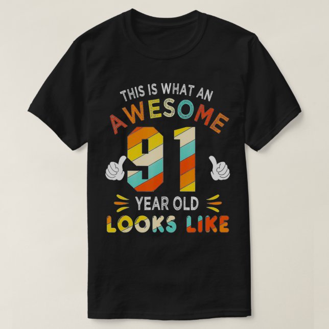 Camiseta 911ruas Aniversário Presente 91 Anos Parece Engraç (Frente do Design)