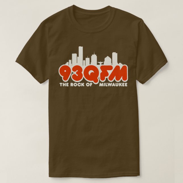 Camiseta 93 QFM The Rock of Milwaukee Defunct Radio Station (Frente do Design)