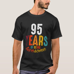Camiseta 95 Anos De Pia Incrível