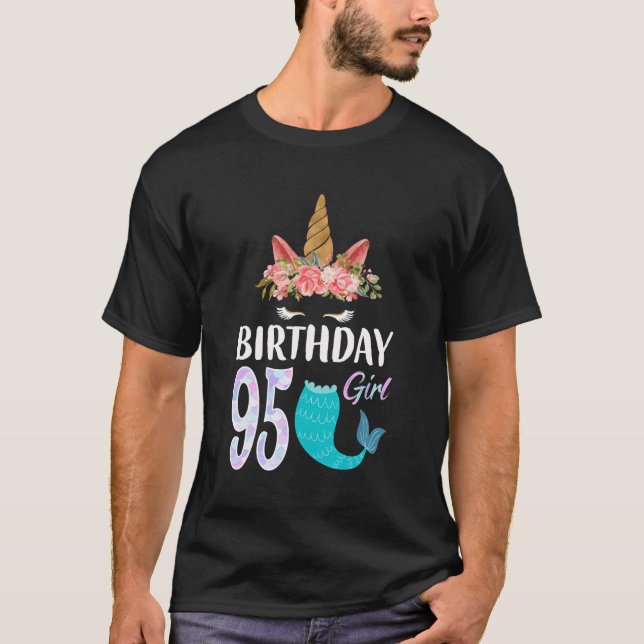 Camiseta 95A Garota De Aniversário Caiu 95 Anos De Sereia (Frente)