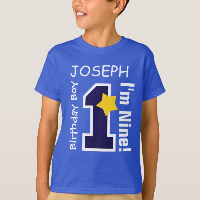 Camiseta 9o AZUL do menino do aniversário um nome feito sob (Frente)