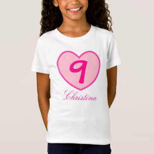 Camiseta 9o Coração & pontos do rosa da menina do