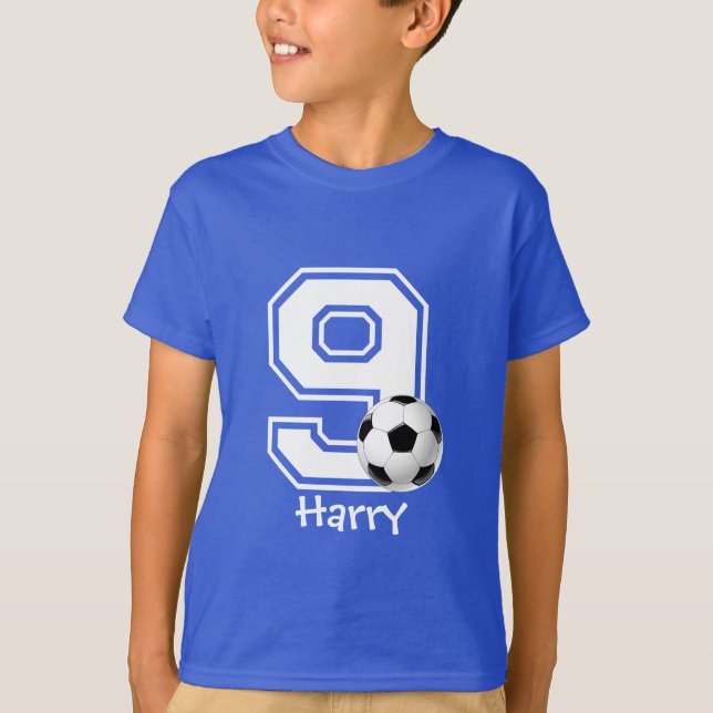 Camiseta 9o Futebol personalized-2 do menino do aniversário (Frente)