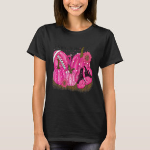 Camiseta A Abóbora Cai Em Outubro Nós Vestimos Rosa E Olham