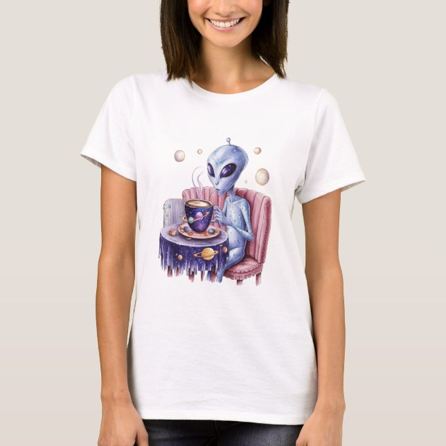 Camiseta A alienígena bonita para amantes de café (Frente)
