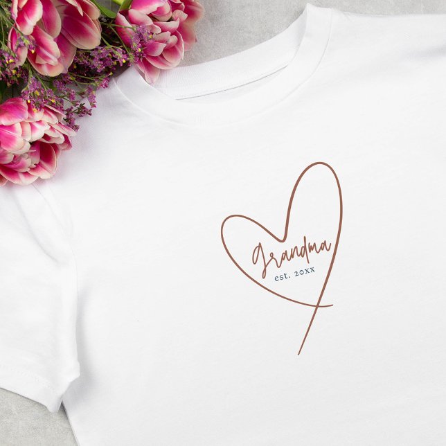 Camiseta A Avó Cardíaca Mocha Estabeleceu Camisa-T De Ano (Heart Grandma Mocha Established Year T-Shirt
)