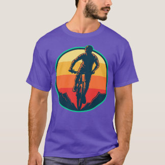 Camiseta A bicicleta de montanha segue perto de mim para mo