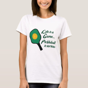 Camiseta A bola é séria