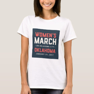 Camiseta A Capa longa das mulheres novas