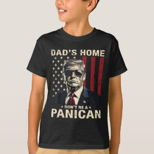 Camiseta A casa do pai não é um idiota engraçado.