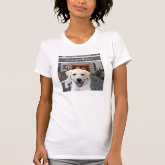 Camiseta A casa é o lugar onde o cão está