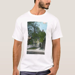 Camiseta A casa velha da bruxa, entrada principal