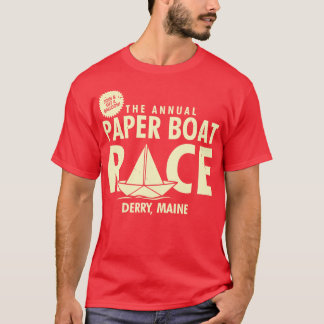 Camiseta A corrida anual de barcos de papel engraçada 80s -