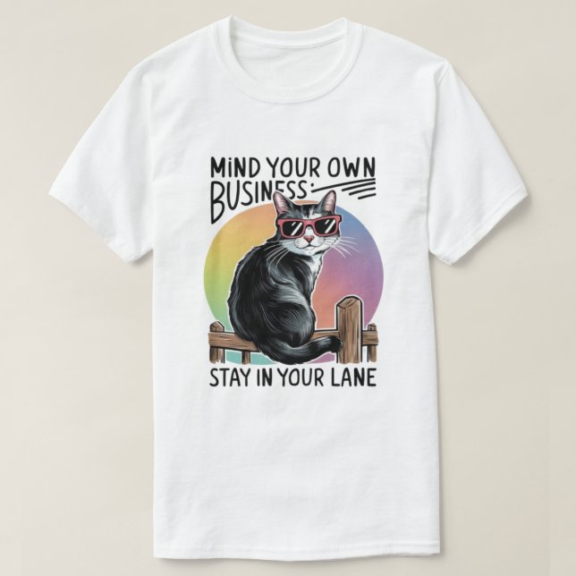 Camiseta A cuidar do meu próprio negócio (Frente do Design)