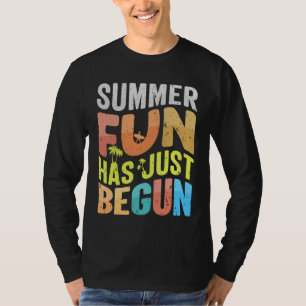 Camiseta A Diversão De Verão Acabou De Começar