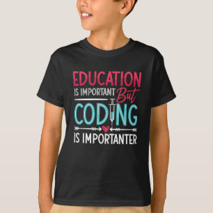 Camiseta A educação de código médico é importante para a co