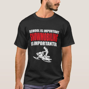 Camiseta A Engraçada Escola É Importante, Mas Mobilidade A 