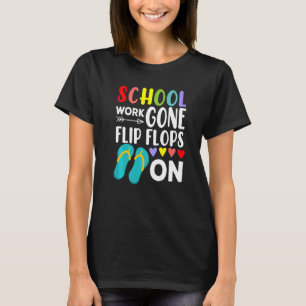 Camiseta A Escola Desapareceu Chinelos Nas Férias De Profes