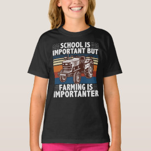 Camiseta A Escola É Importante, Mas A Agricultura É Importa