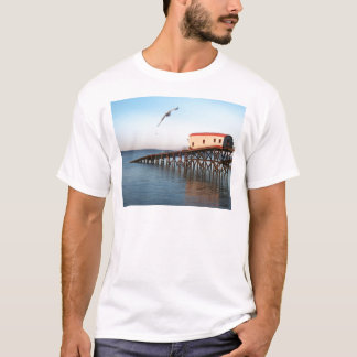 Camiseta A estação velha do barco salva-vidas em Tenby