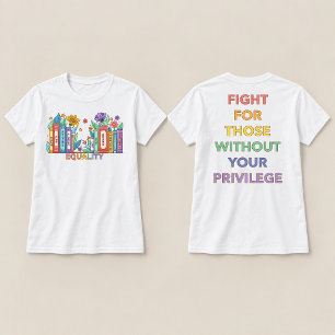 Camiseta A Estante de Livros da Inclusão - Histórias de Jus