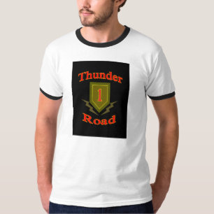 Camiseta A estrada do trovão era a maneira ao triângulo d